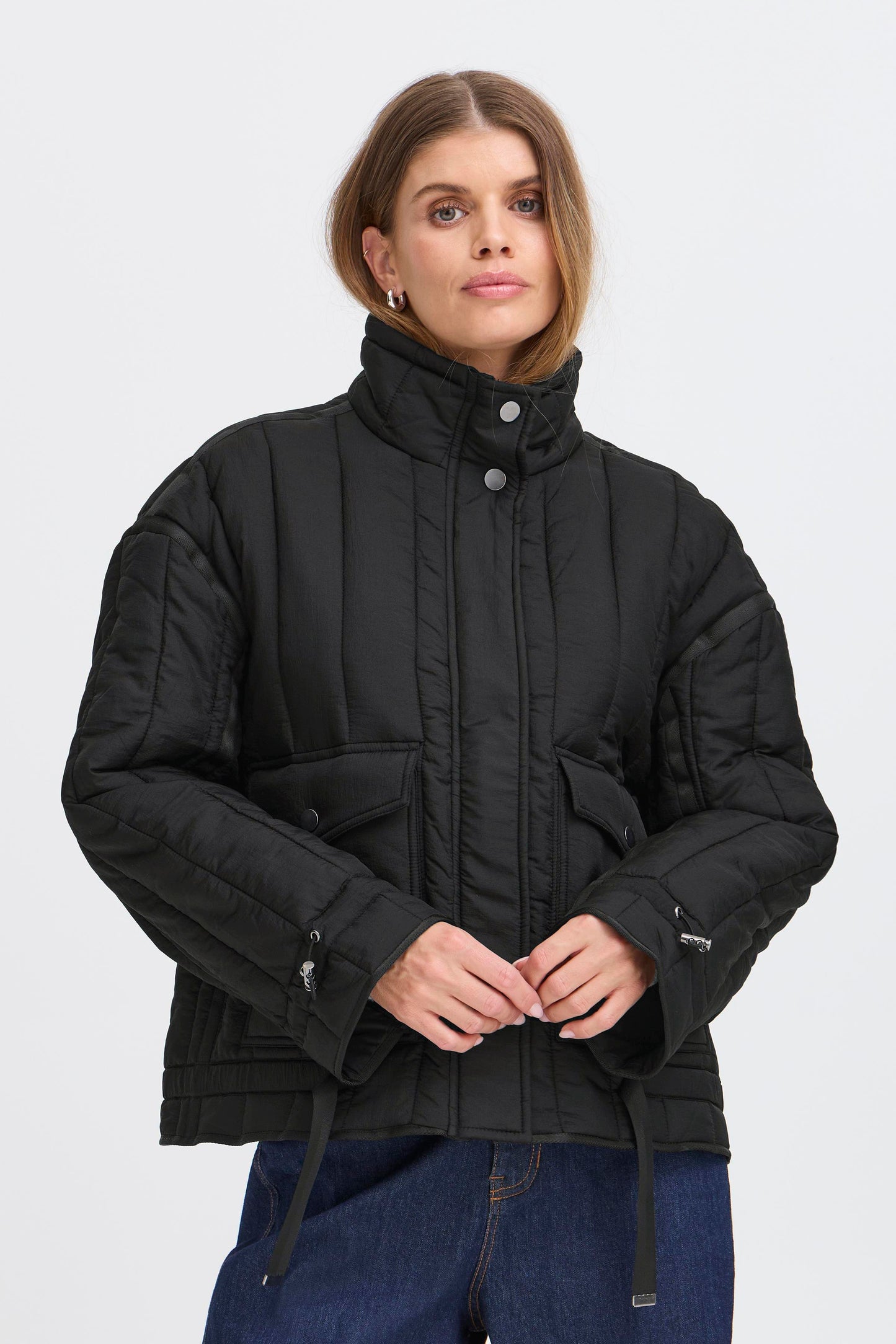 Frevita Black Coat