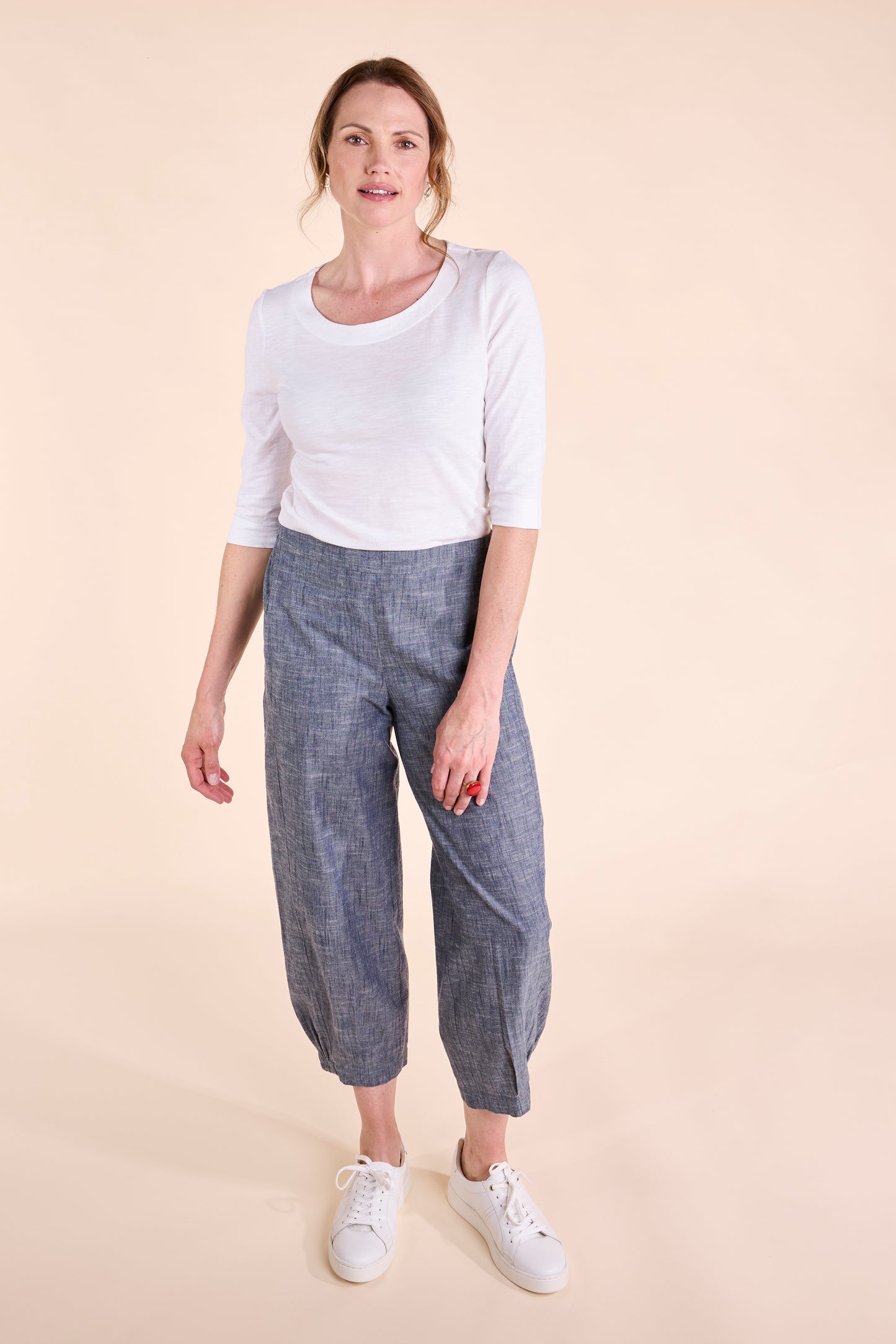 Chambray Elastic Hem Trouser